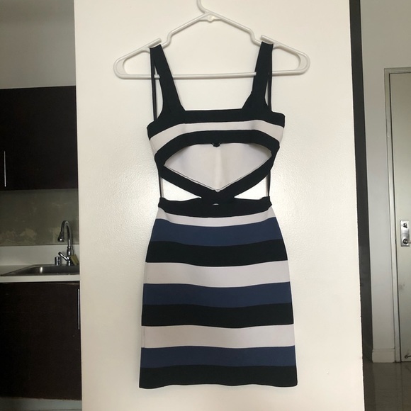 BCBGMaxAzaria Backless Dress - Picture 3 of 4